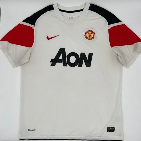 Chicharito #14 Manchester United 2010/2011 Away ORIGINAL Nike Soccer Jersey (L)